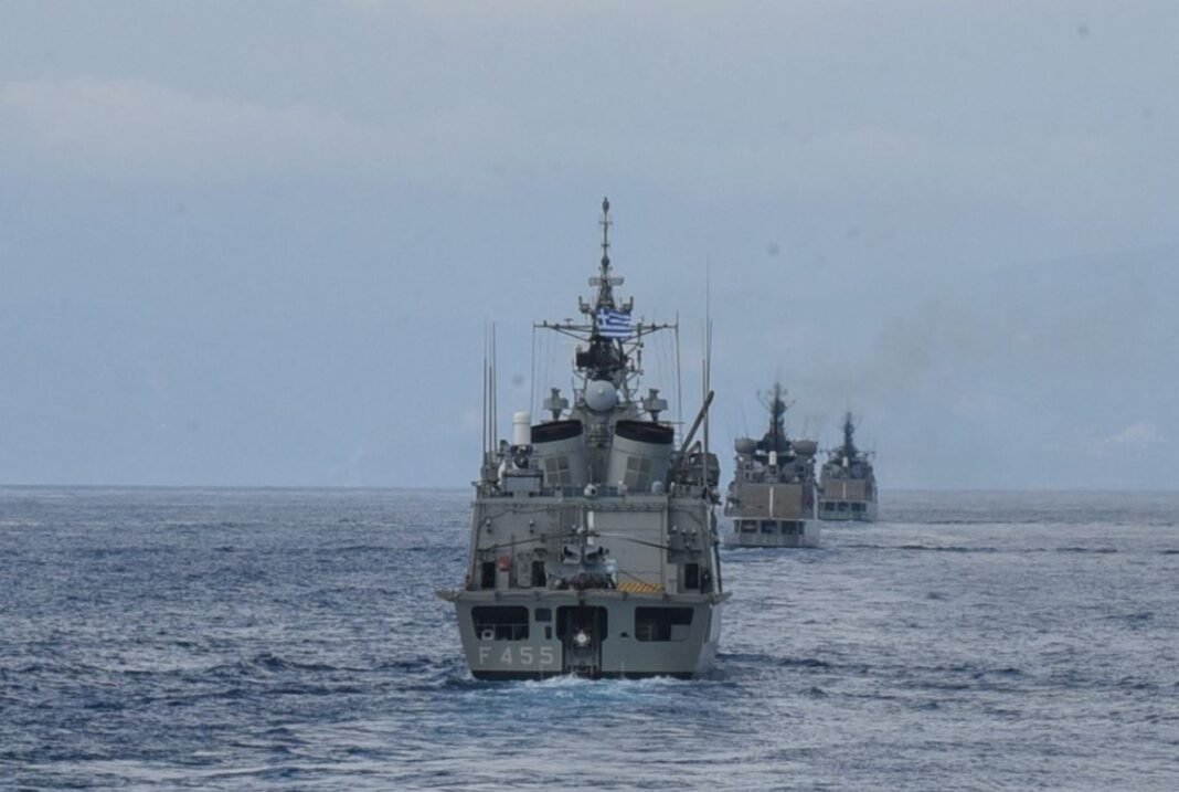 Φρεγάτες made in Greece – Τι δείχνει η παρουσία του «Gerald Ford» στη Σούδα
