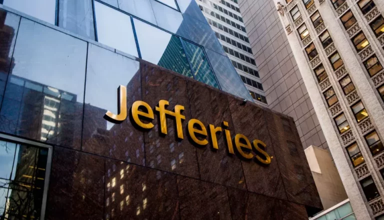 Jefferies: Ισχυρή αναπτυξιακή προοπτική για την Alpha Bank – Στα €4,85 η τιμή στόχος jefferies:-Ισχυρή-αναπτυξιακή-προοπτική-για-την-alpha-bank-–-Στα-e4,85-η-τιμή-στόχος