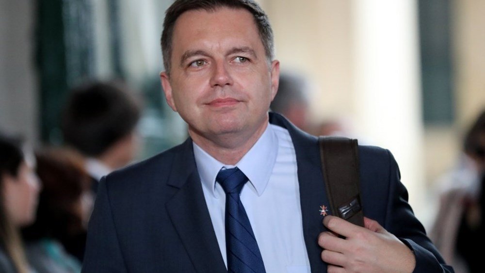 ΕΚΤ: “Η αύξηση επιτοκίων ίσως είναι πιο κοντά απ’όσο πιστεύουμε” – Σύσταση Κάζιμιρ προς τις κυβερνήσεις για τα μέτρα στήριξης