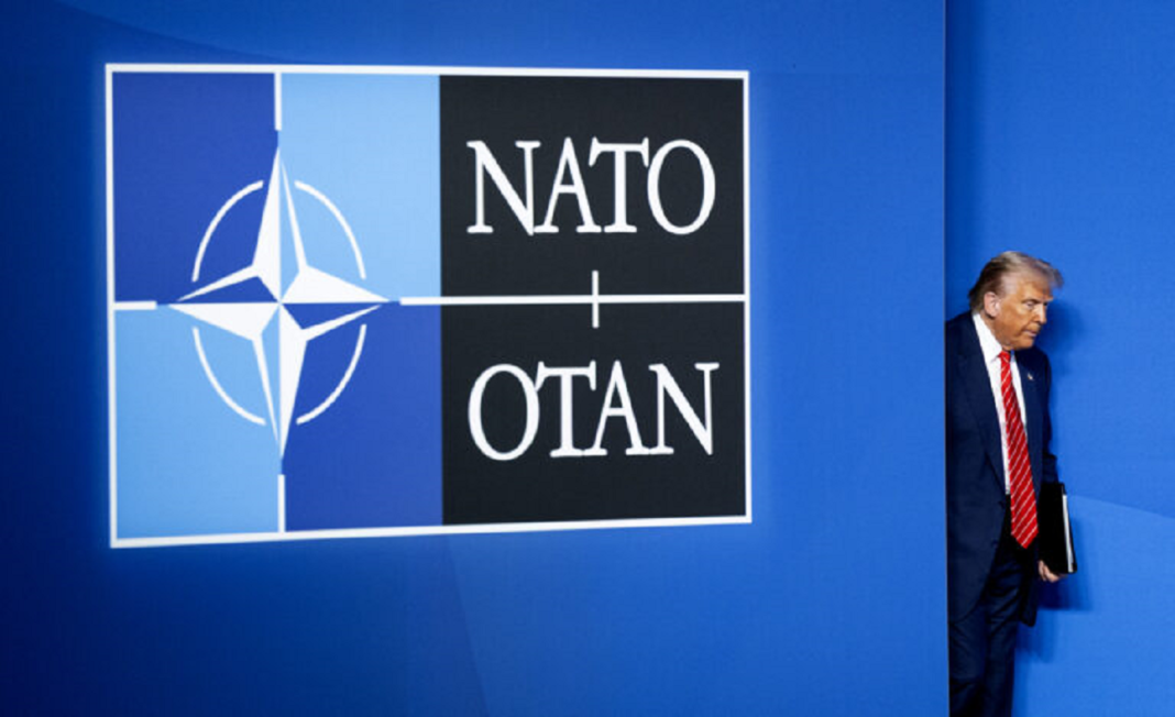 Η απειλή αποχώρησης των ΗΠΑ από το ΝΑΤΟ: Σενάρια και στρατηγικές συνέπειες Η-απειλή-αποχώρησης-των-ΗΠΑ-από-το-ΝΑΤΟ:-Σενάρια-και-στρατηγικές-συνέπειες