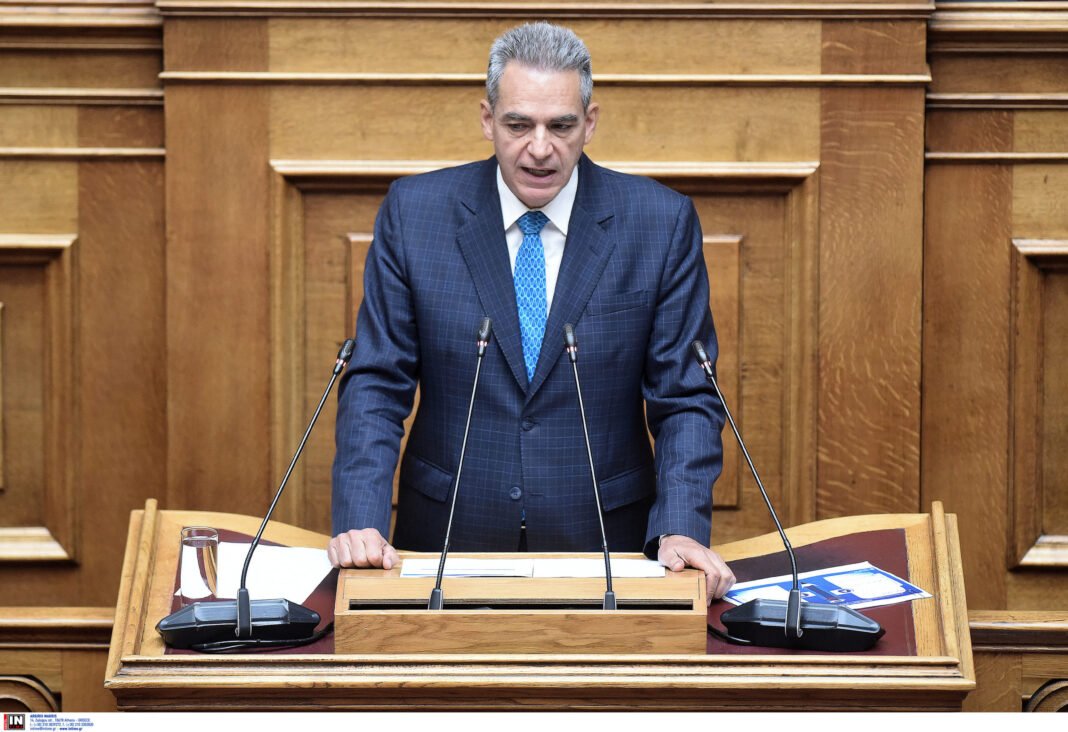 Συρίγος στον Realfm 97,8: Ο Τραμπ είναι πολύ στριμωγμένος – Ήθελε να παίξει μία γρήγορη παρτίδα πόκερ και είναι υποχρεωμένος να παίξει σκάκι Συρίγος-στον-realfm-97,8:-Ο-Τραμπ-είναι-πολύ-στριμωγμένος-–-Ήθελε-να-παίξει-μία-γρήγορη-παρτίδα-πόκερ-και-είναι-υποχρεωμένος-να-παίξει-σκάκι