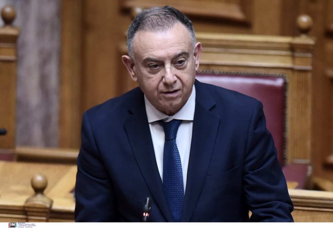 Κέλλας στη Βουλή: Η κυβέρνηση παρακολουθεί την κρίση στη Μέση Ανατολή και θα προβεί σε επόμενες παρεμβάσεις εφόσον χρειαστεί Κέλλας-στη-Βουλή:-Η-κυβέρνηση-παρακολουθεί-την-κρίση-στη-Μέση-Ανατολή-και-θα-προβεί-σε-επόμενες-παρεμβάσεις-εφόσον-χρειαστεί