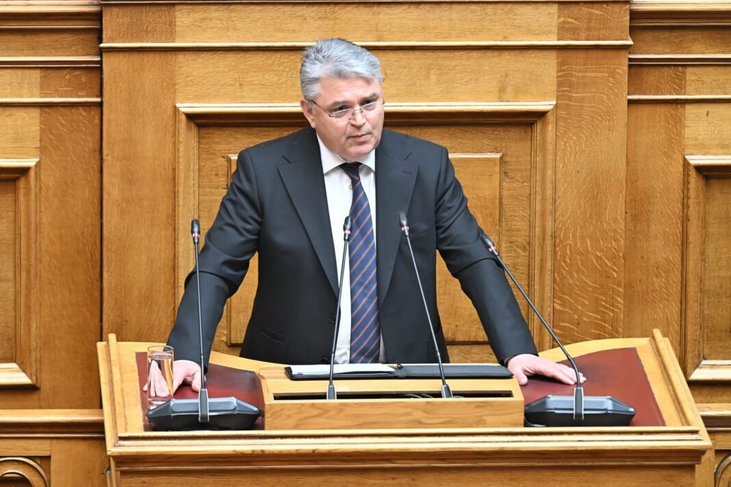 Δημήτρης-Νατσιός:-Η-Ανάσταση-του-Κυρίου-μας-καλεί-να-νικήσουμε-το-φόβο-και-το-σκοτάδι-–-Ενωμένοι-θα-τα-καταφέρουμε