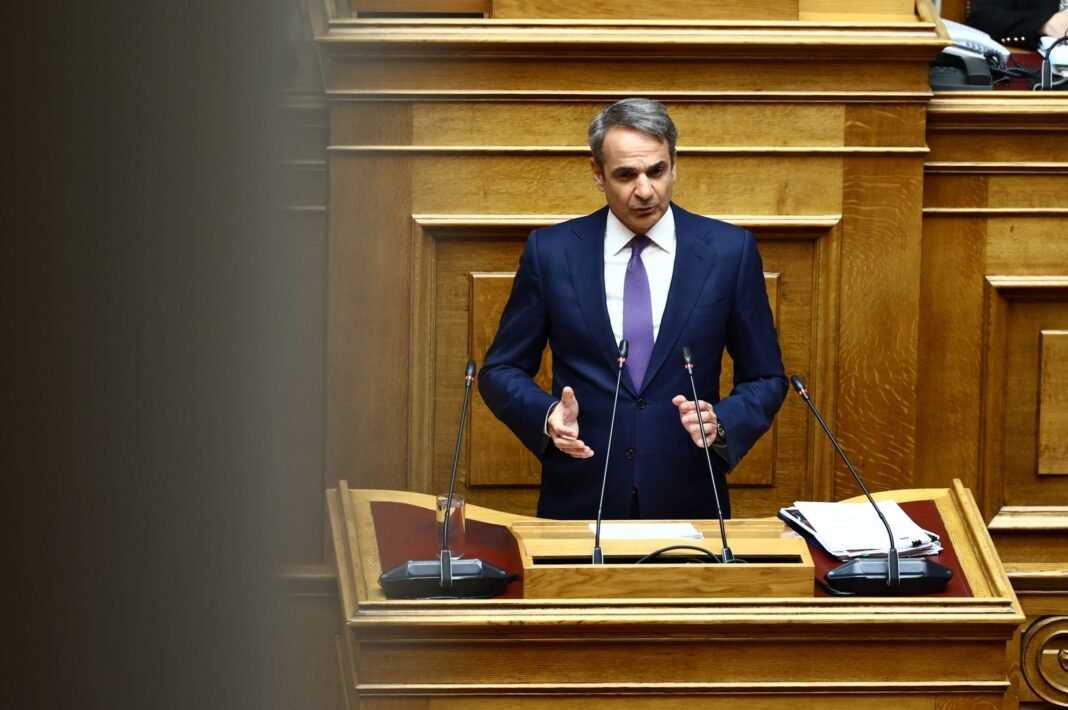 Μητσοτάκης-για-Μυλωνάκη-στη-Βουλή:-Είμαι-βέβαιος-πως-θα-βγει-νικητής-–-Το-«ευχαριστώ»-στον-Νίκο-Ανδρουλάκη