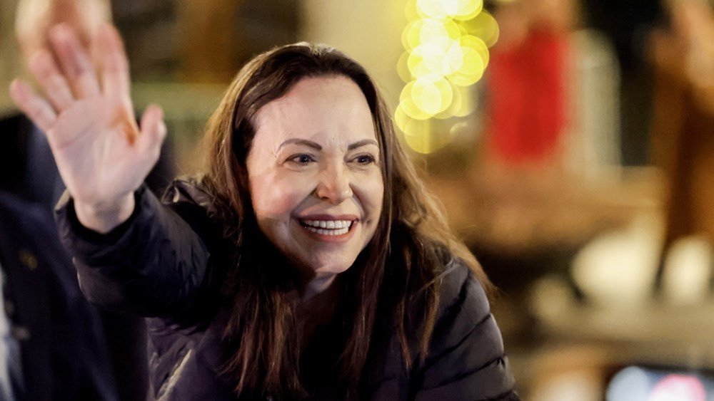 Ο-Σάντσεθ-δηλώνει-ότι-η-Ματσάδο-αρνήθηκε-να-τον-συναντήσει-κατά-τη-διάρκεια-επίσκεψής-της