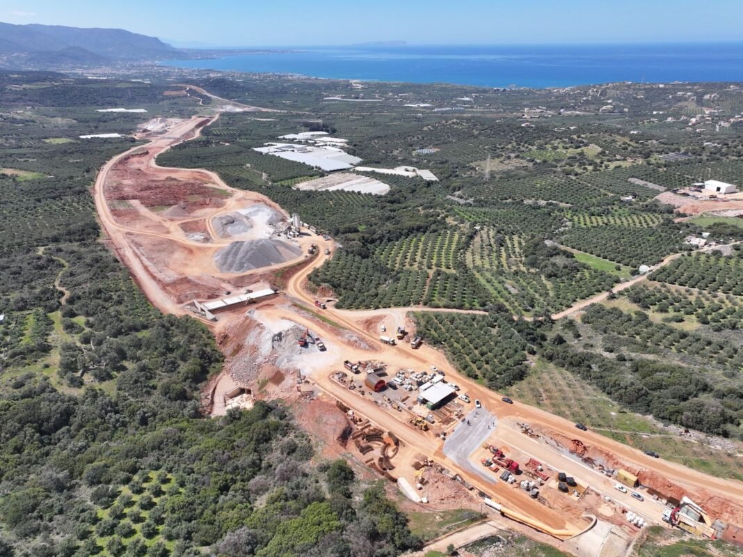 Αυτοκινητόδρομος-ΒΟΑΚ:-Προχωρούν-οι-εργασίες-σε-όλα-τα-τμήματα