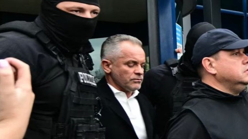 Ο-Μολδαβός-μεγιστάνας-Πλαχοτνιούκ-καταδικάστηκε-σε-κάθειρξη-19-ετών-για-απάτη-–-Είχε-συλληφθεί-στην-Αθήνα