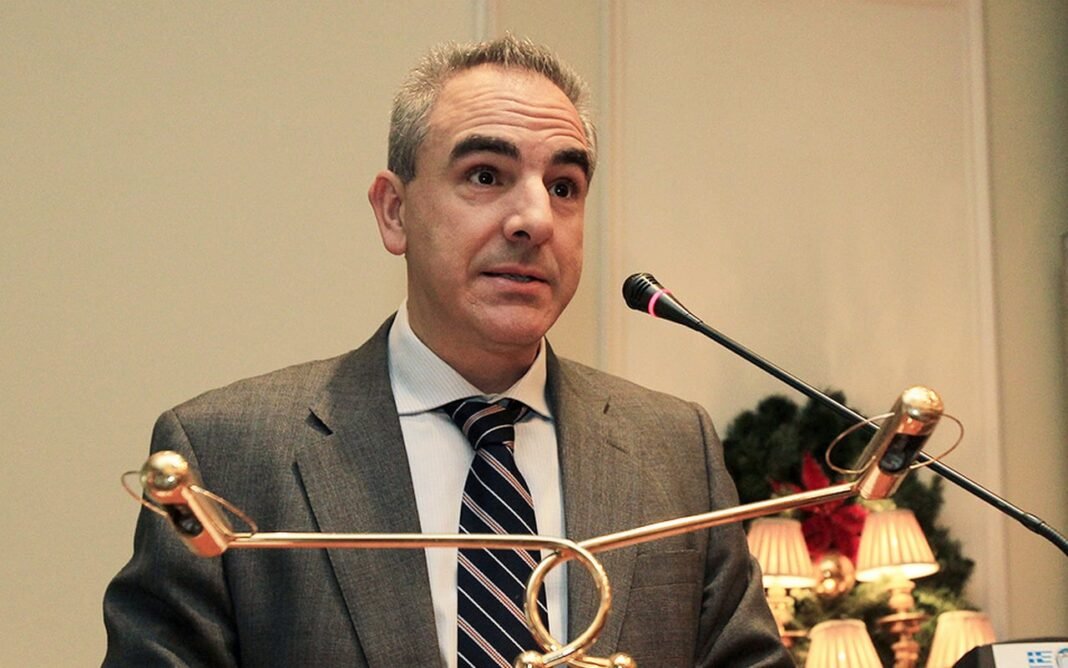 Θάνος-Ντόκος:-Είμαστε-σε-επιφυλακή-για-πιθανές-υβριδικές-απειλές-σε-συντονισμό-με-Ισραήλ,-ΗΠΑ,-ΕΕ-και-χώρες-του-Κόλπου