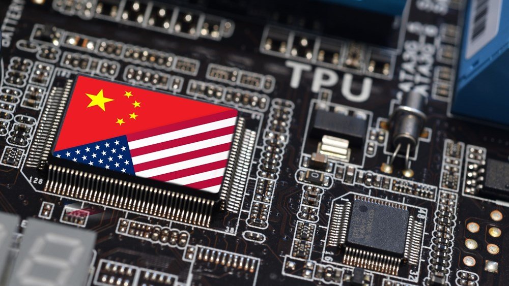 Οι-ΗΠΑ-κατηγορούν-την-Κίνα-για-κλοπή-τεχνολογίας-ai-σε-“βιομηχανική-κλίμακα”