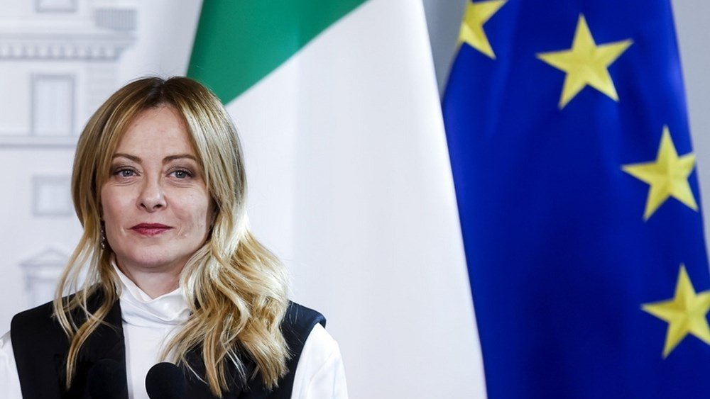 Μελόνι: Οι αμυντικές δαπάνες παραμένουν σημαντικές αλλά υπάρχει η προτεραιότητα της ενέργειας Μελόνι:-Οι-αμυντικές-δαπάνες-παραμένουν-σημαντικές-αλλά-υπάρχει-η-προτεραιότητα-της-ενέργειας