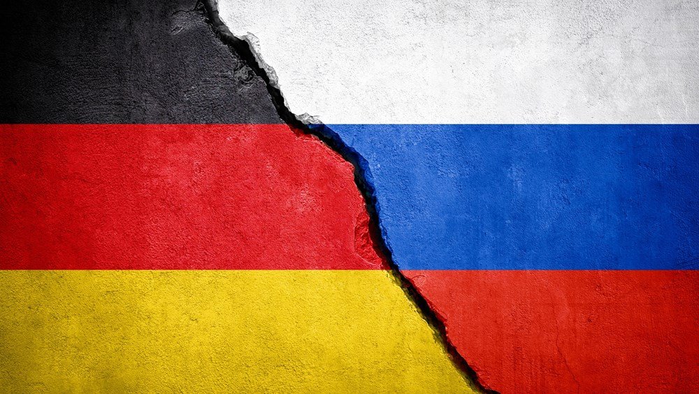 Γερμανία: Το Βερολίνο αποδίδει στην Ρωσία τις επιθέσεις κατά του Signal Γερμανία:-Το-Βερολίνο-αποδίδει-στην-Ρωσία-τις-επιθέσεις-κατά-του-signal