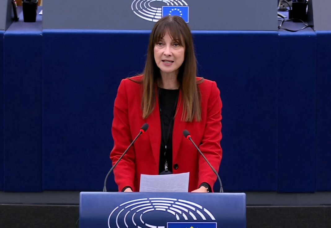 Κουντουρά-στην-Ολομέλεια:-«Το-σεξ-χωρίς-συναίνεση-είναι-βιασμός»