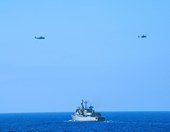 Ρεσάλτο αμερικανών πεζοναυτών σε πλοίο μεταφοράς εμπορευματοκιβωτίων στην Αραβική Θάλασσα