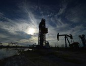 Νέο άλμα για το πετρέλαιο καθώς οι αγορές περιμένουν την επόμενη κίνηση Τραμπ στη Μ. Ανατολή - Πάνω από τα $111 το Brent