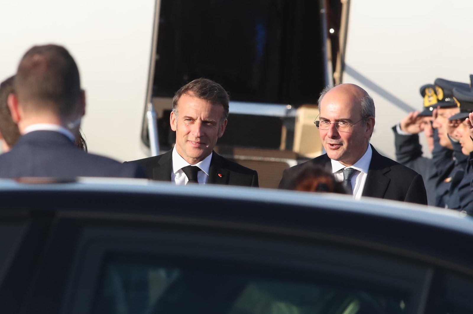 Μακρόν, Αθήνα,