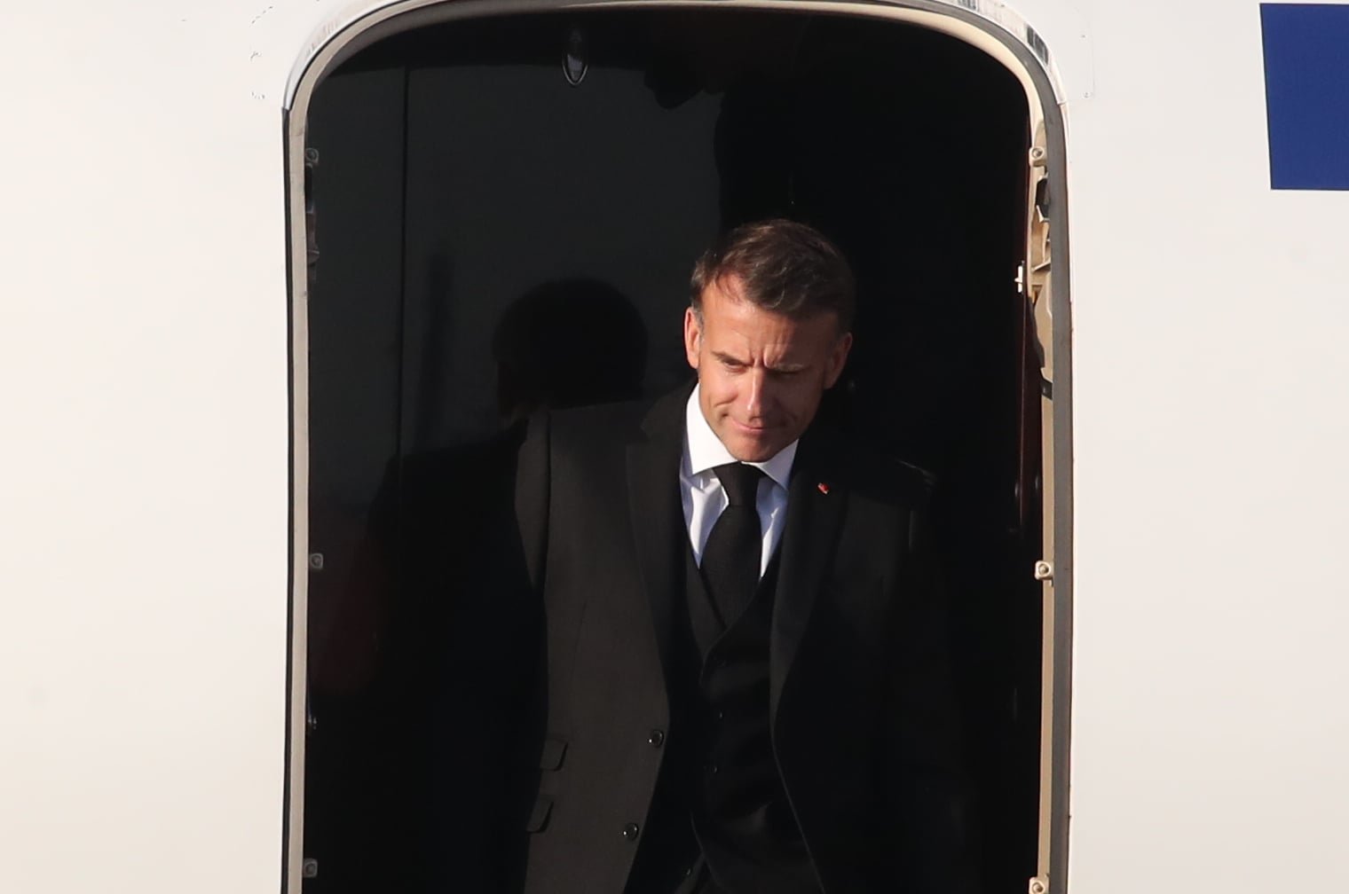 Μακρόν, Αθήνα,