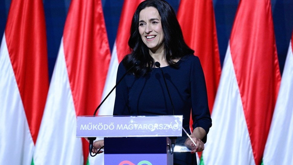 Η στροφή της Ουγγαρίας: Η ΥΠΕΞ Ανίτα Όρμπαν επικρίνει τη Ρωσία για τις επιθέσεις drones στην Υπερκαρπαθία Η-στροφή-της-Ουγγαρίας:-Η-ΥΠΕΞ-Ανίτα-Όρμπαν-επικρίνει-τη-Ρωσία-για-τις-επιθέσεις-drones-στην-Υπερκαρπαθία