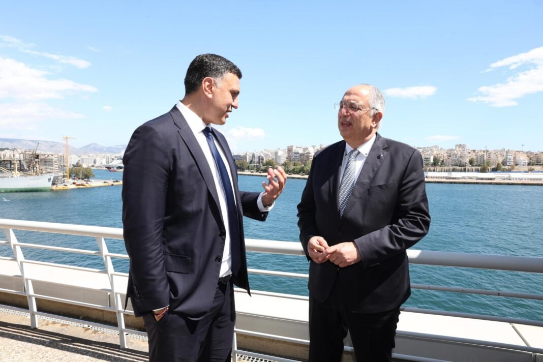 Παρέμβαση της ΕΕ ζητεί ο Βασίλης Κικίλιας για την παράνομη αλιεία από Τούρκους ψαράδες Παρέμβαση-της-ΕΕ-ζητεί-ο-Βασίλης-Κικίλιας-για-την-παράνομη-αλιεία-από-Τούρκους-ψαράδες