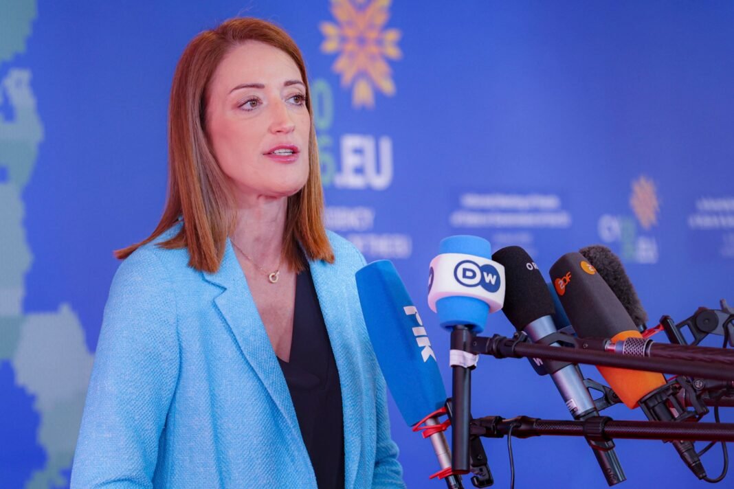 Συνέδριο ΝΔ – Ρομπέρτα Μέτσολα: Τα τελευταία 7 χρόνια, η χώρα σας έχει πετύχει έναν εντυπωσιακό μετασχηματισμό Συνέδριο-ΝΔ-–-Ρομπέρτα-Μέτσολα:-Τα-τελευταία-7-χρόνια,-η-χώρα-σας-έχει-πετύχει-έναν-εντυπωσιακό-μετασχηματισμό