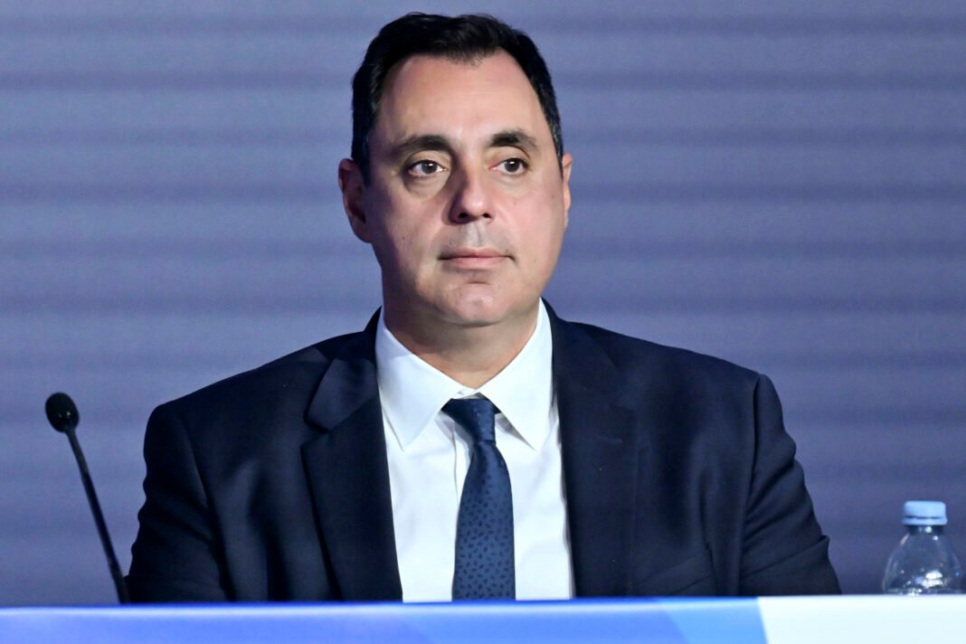 Σμυρλής στον Realfm 97,8: Στόχος της ΝΔ μία τρίτη αυτοδύναμη θητεία – Τι είπε για την απουσία Καραμανλή από το συνέδριο και τις νέες αιχμές Σαμαρά Σμυρλής-στον-realfm-97,8:-Στόχος-της-ΝΔ-μία-τρίτη-αυτοδύναμη-θητεία-–-Τι-είπε-για-την-απουσία-Καραμανλή-από-το-συνέδριο-και-τις-νέες-αιχμές-Σαμαρά