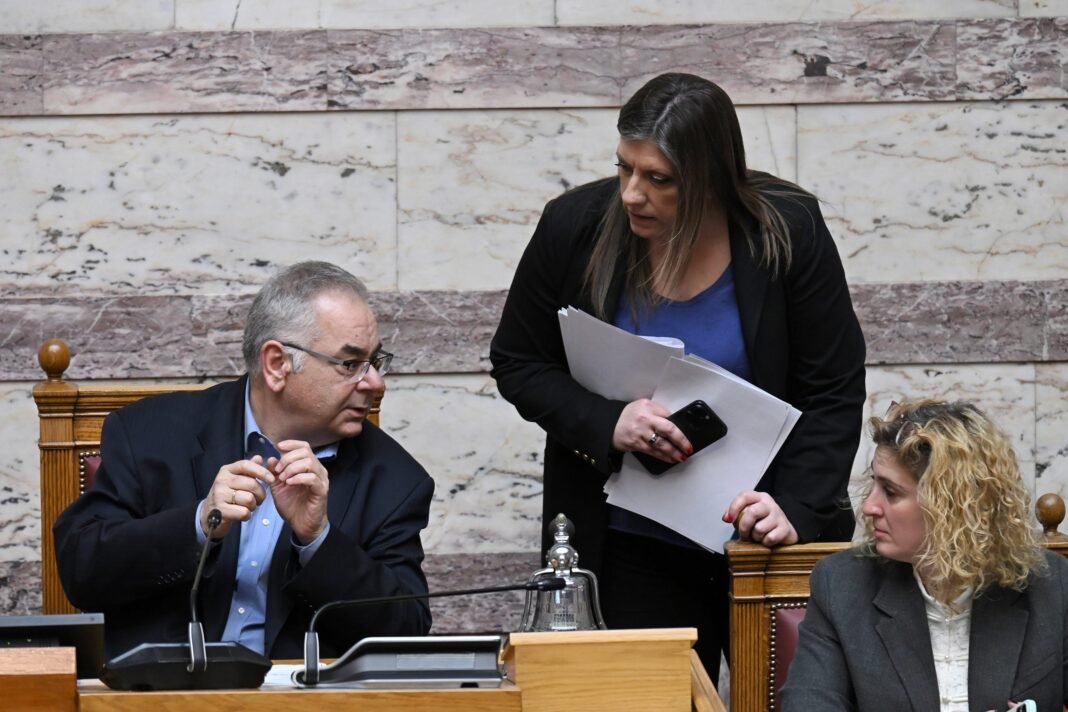 Χαμός στη Βουλή με Κωνσταντοπούλου και Λαμπρούλη, διεκόπη η συνεδρίαση – Βίντεο Χαμός-στη-Βουλή-με-Κωνσταντοπούλου-και-Λαμπρούλη,-διεκόπη-η-συνεδρίαση-–-Βίντεο