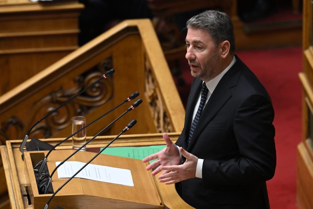 Ανδρουλάκης σε Δεμίρη στην Επιτροπή Θεσμών και Διαφάνειας: «Με εξωθείτε σε κάτι πρωτοφανές, να στραφώ νομικά κατά του διοικητή της ΕΥΠ» Ανδρουλάκης-σε-Δεμίρη-στην-Επιτροπή-Θεσμών-και-Διαφάνειας:-«Με-εξωθείτε-σε-κάτι-πρωτοφανές,-να-στραφώ-νομικά-κατά-του-διοικητή-της-ΕΥΠ»