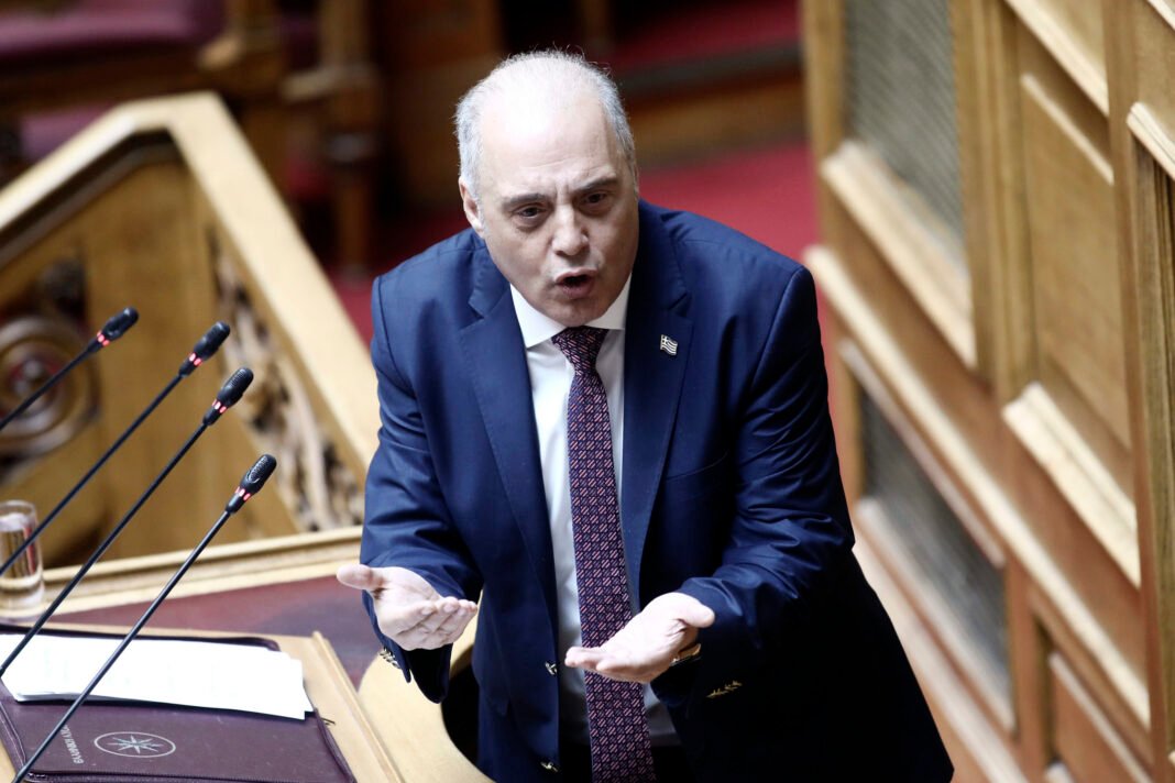 Βελόπουλος: Ατιμωρησία για όλους ο κοινός παρονομαστής των προανακριτικών από το 1974 – Να σταματήσει η λεηλασία δημοσίου χρήματος Βελόπουλος:-Ατιμωρησία-για-όλους-ο-κοινός-παρονομαστής-των-προανακριτικών-από-το-1974-–-Να-σταματήσει-η-λεηλασία-δημοσίου-χρήματος