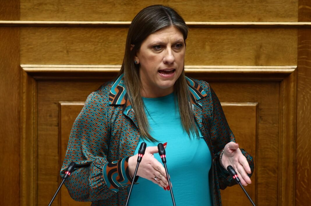 Κωνσταντοπούλου: Είστε βουτηγμένοι στη διαφθορά και τη διαπλοκή – Ίσως οι τρελές είναι αυτές που θα σας οδηγήσουν στη δικαιοσύνη Κωνσταντοπούλου:-Είστε-βουτηγμένοι-στη-διαφθορά-και-τη-διαπλοκή-–-Ίσως-οι-τρελές-είναι-αυτές-που-θα-σας-οδηγήσουν-στη-δικαιοσύνη
