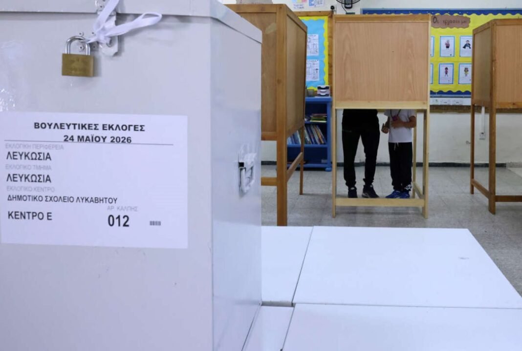 Σε εξέλιξη η εκλογική διαδικασία στην Κύπρο – Περίπου στο 50% η προσέλευση των ψηφοφόρων Σε-εξέλιξη-η-εκλογική-διαδικασία-στην-Κύπρο-–-Περίπου-στο-50%-η-προσέλευση-των-ψηφοφόρων