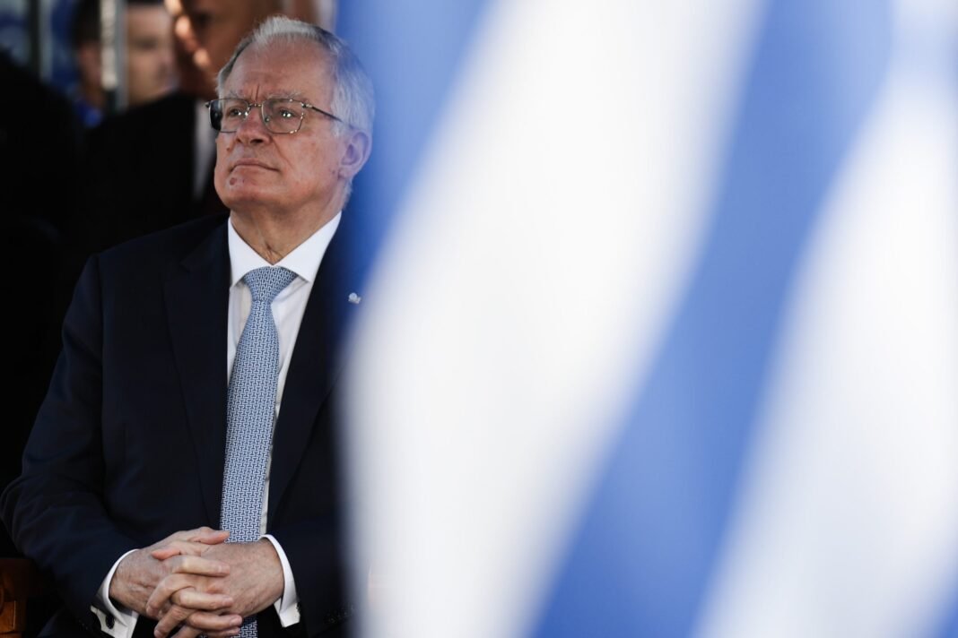 Ολυμπιακός:-Θερμά-συγχαρητήρια-από-τον-Κωνσταντίνο-Τασούλα-για-την-κατάκτηση-του-Ευρωπαϊκού