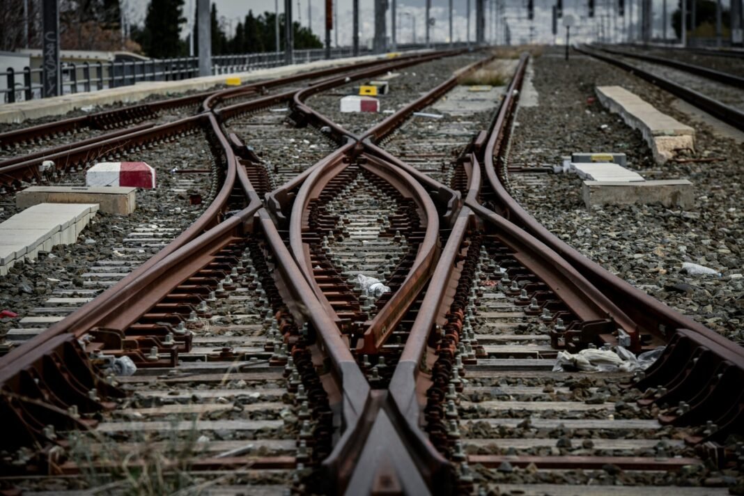 Ένα βήμα πιο κοντά ο Προαστιακός Δυτικής Θεσσαλονίκης και η σιδηροδρομική σύνδεση του 6ου Προβλήτα του ΟΛΘ Ένα-βήμα-πιο-κοντά-ο-Προαστιακός-Δυτικής-Θεσσαλονίκης-και-η-σιδηροδρομική-σύνδεση-του-6ου-Προβλήτα-του-ΟΛΘ