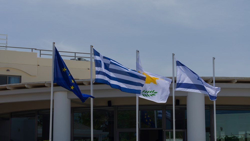 Πρέσβης Ισραήλ: Αυξανόμενη τριμερής συνεργασία με Ελλάδα – Κύπρο στους τομείς της καινοτομίας και της κυβερνοασφάλειας Πρέσβης-Ισραήλ:-Αυξανόμενη-τριμερής-συνεργασία-με-Ελλάδα-–-Κύπρο-στους-τομείς-της-καινοτομίας-και-της-κυβερνοασφάλειας