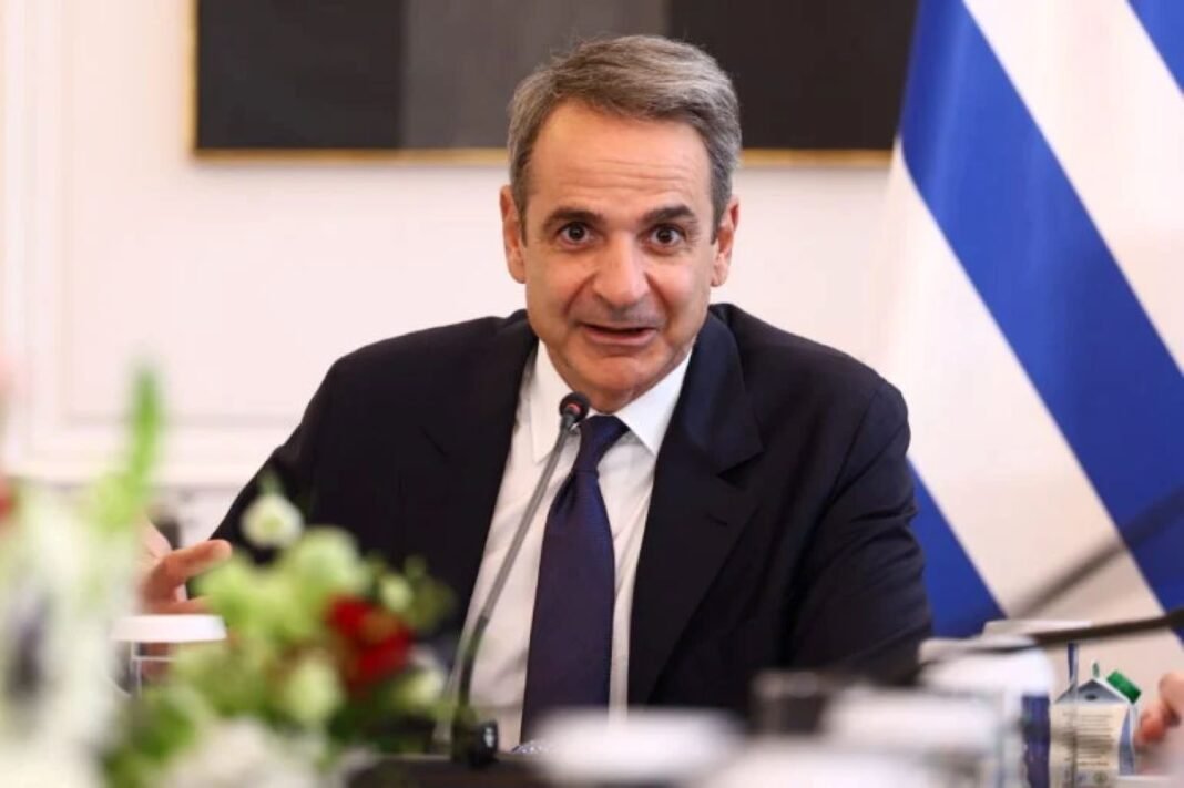 Πανελλήνιες 2026: Το μήνυμα του Κυριάκου Μητσοτάκη – «Πιστέψτε στον εαυτό σας, μπείτε στην τάξη με καθαρό μυαλό και ψυχραιμία» Πανελλήνιες-2026:-Το-μήνυμα-του-Κυριάκου-Μητσοτάκη-–-«Πιστέψτε-στον-εαυτό-σας,-μπείτε-στην-τάξη-με-καθαρό-μυαλό-και-ψυχραιμία»