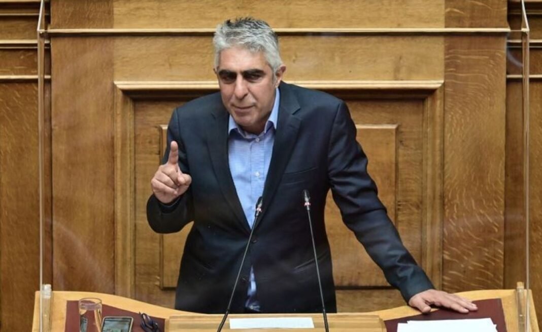 Βολές Γιώργου Τσίπρα κατά των ανεξάρτητων της Νέας Αριστεράς: «Βλέπουμε ρόλους στην πολιτική ζωή χωρίς ντομάτες» – Η αναφορά στον «Θανασάκη τον Πολιτευόμενο» Βολές-Γιώργου-Τσίπρα-κατά-των-ανεξάρτητων-της-Νέας-Αριστεράς:-«Βλέπουμε-ρόλους-στην-πολιτική-ζωή-χωρίς-ντομάτες»-–-Η-αναφορά-στον-«Θανασάκη-τον-Πολιτευόμενο»
