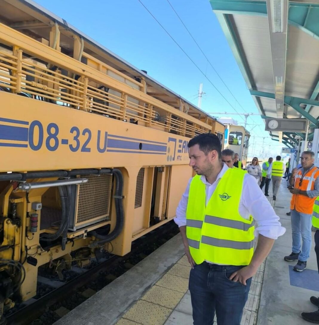 Αυτοψία Κυρανάκη στα έργα του σιδηροδρόμου στη Θεσσαλία – Το καλοκαίρι η σύνδεση Αθήνα-Θεσσαλονίκη με 5 δικλείδες ασφαλείας Αυτοψία-Κυρανάκη-στα-έργα-του-σιδηροδρόμου-στη-Θεσσαλία-–-Το-καλοκαίρι-η-σύνδεση-Αθήνα-Θεσσαλονίκη-με-5-δικλείδες-ασφαλείας