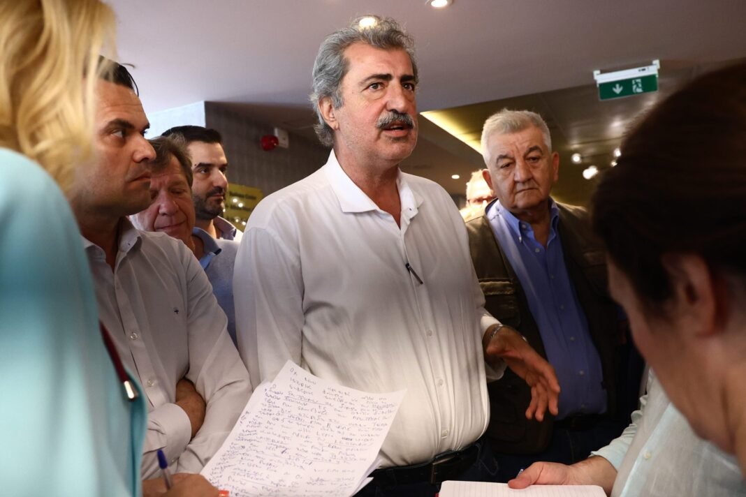 Πολάκης: Το δίλημμα δεν είναι αν θα είμαστε δίπλα ή απέναντι στον Τσίπρα, αλλά αν θα υπάρχει ΣΥΡΙΖΑ ή όχι Πολάκης:-Το-δίλημμα-δεν-είναι-αν-θα-είμαστε-δίπλα-ή-απέναντι-στον-Τσίπρα,-αλλά-αν-θα-υπάρχει-ΣΥΡΙΖΑ-ή-όχι