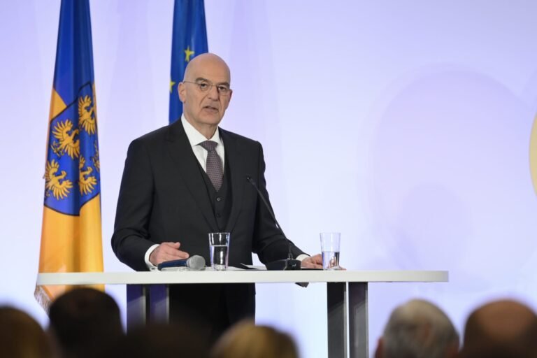 Κύπρος:-Τουρκική-παρενόχληση-με-παρεμβολές-στο-αεροσκάφος-του-Νίκου-Δένδια-και-σε-αυτά-των-υπουργών-Άμυνας-Γαλλίας-και-Ολλανδίας