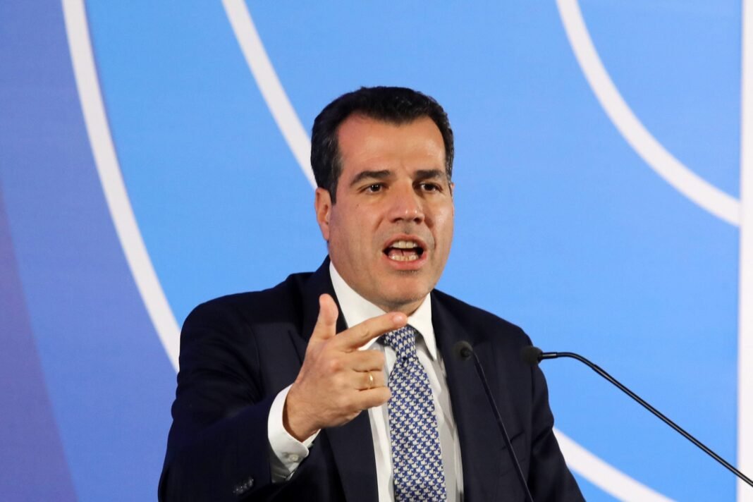 Πλεύρης για μεταναστευτικό: Εντός του 2027 η λειτουργία του πρώτου κέντρου επιστροφών εκτός ΕΕ Πλεύρης-για-μεταναστευτικό:-Εντός-του-2027-η-λειτουργία-του-πρώτου-κέντρου-επιστροφών-εκτός-ΕΕ