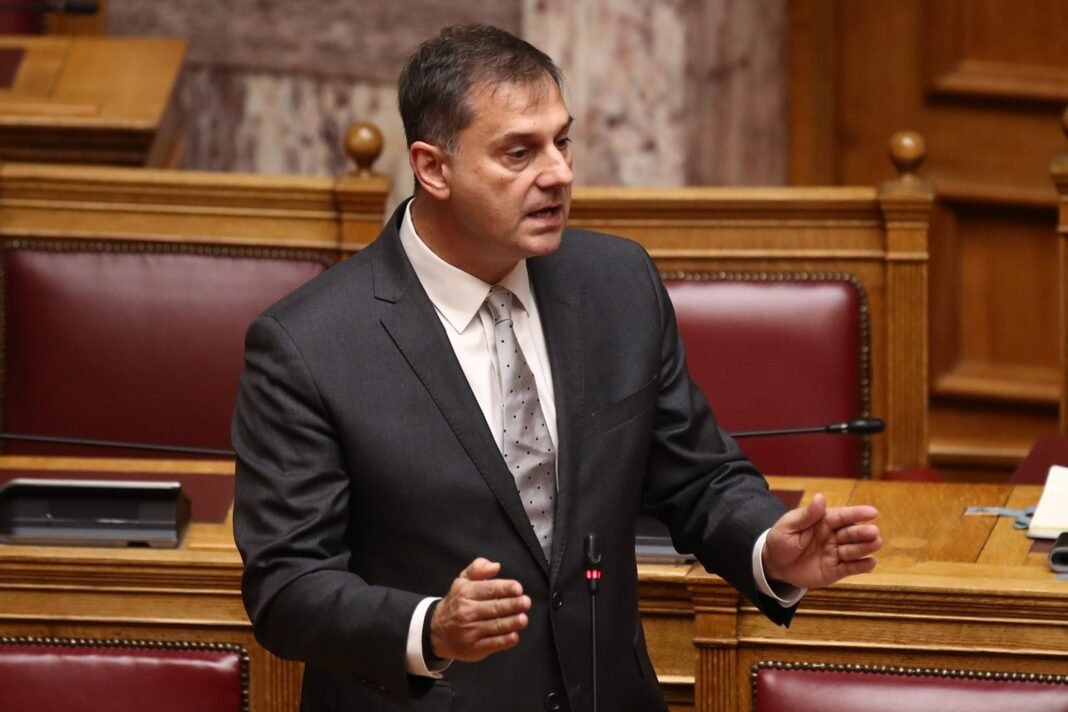 Εγκλωβισμένοι στο Ιράκ ο Χάρης Θεοχάρης και 17 ακόμη Έλληνες λόγω της έντασης μεταξύ Ισραήλ και Ιράν – «Είναι καλά στην υγεία τους» λέει το ΥΠΕΞ Εγκλωβισμένοι-στο-Ιράκ-ο-Χάρης-Θεοχάρης-και-17-ακόμη-Έλληνες-λόγω-της-έντασης-μεταξύ-Ισραήλ-και-Ιράν-–-«Είναι-καλά-στην-υγεία-τους»-λέει-το-ΥΠΕΞ
