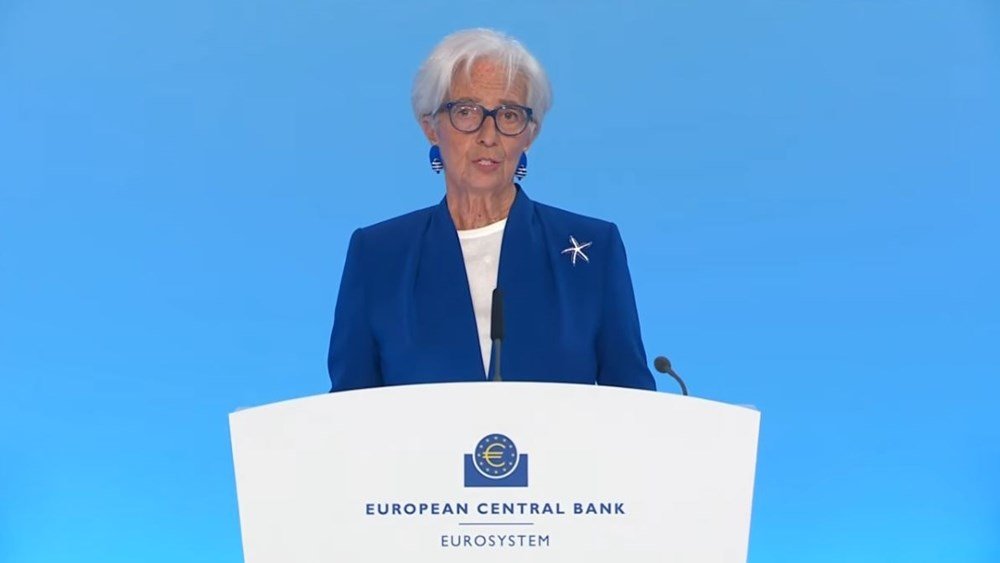 Λαγκάρντ: Ομόφωνη η απόφαση για αύξηση των επιτοκίων – Δεν συζητήσαμε άλλες επιλογές Λαγκάρντ:-Ομόφωνη-η-απόφαση-για-αύξηση-των-επιτοκίων-–-Δεν-συζητήσαμε-άλλες-επιλογές