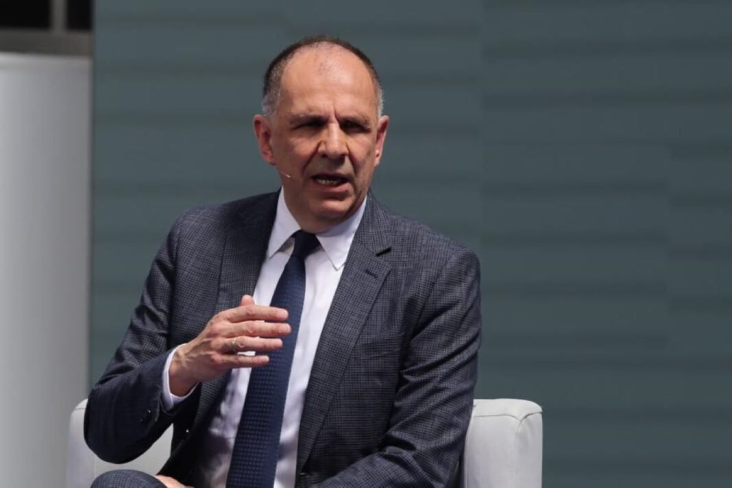 Γεραπετρίτης από Βελιγράδι: Οι ελληνικές προϋποθέσεις για την ευρωπαϊκή πορεία των Δυτικών Βαλκανίων Γεραπετρίτης-από-Βελιγράδι:-Οι-ελληνικές-προϋποθέσεις-για-την-ευρωπαϊκή-πορεία-των-Δυτικών-Βαλκανίων