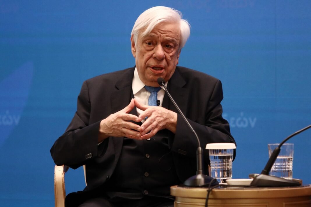 Παυλόπουλος: Το σύνδρομο των πλεονασμών ως διαβρωτική παθογένεια της κυβερνητικής πρότασης αναθεώρησης του Συντάγματος Παυλόπουλος:-Το-σύνδρομο-των-πλεονασμών-ως-διαβρωτική-παθογένεια-της-κυβερνητικής-πρότασης-αναθεώρησης-του-Συντάγματος