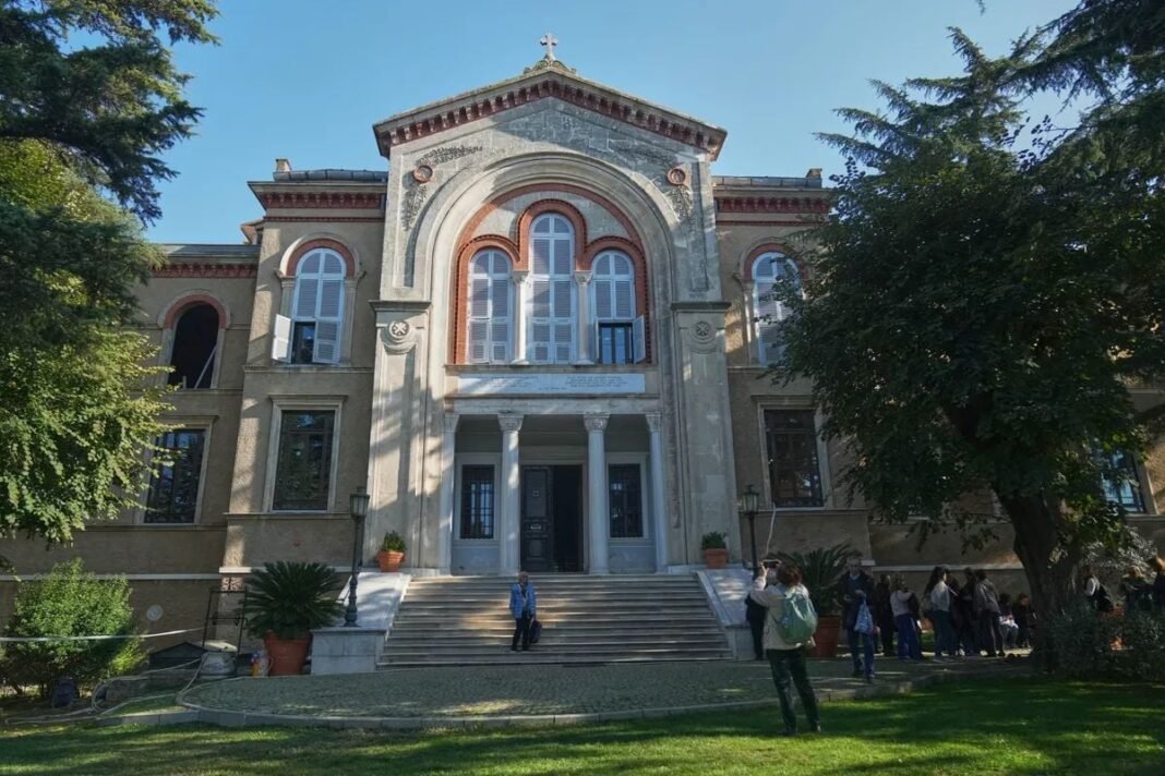 Η Χάλκη, η Halkbank, η Ευρώπη και οι νέες προειδοποιήσεις Ερντογάν – Ανάλυση του Δημήτρη Σταθακόπουλου Η-Χάλκη,-η-halkbank,-η-Ευρώπη-και-οι-νέες-προειδοποιήσεις-Ερντογάν-–-Ανάλυση-του-Δημήτρη-Σταθακόπουλου