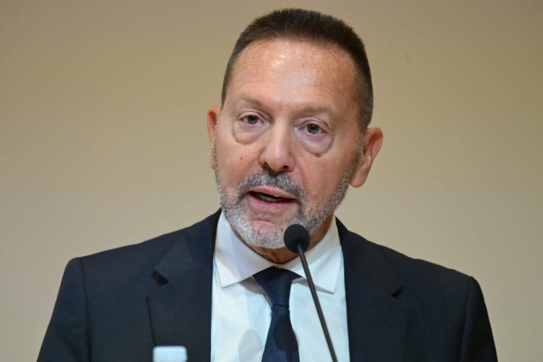 Γ-Στουρνάρας:-Αναγκαία-και-χρήσιμη-η-νομοθετική-ρύθμιση-για-τον-Νόμο-Κατσέλη.-Μειώνει-την-αβεβαιότητα
