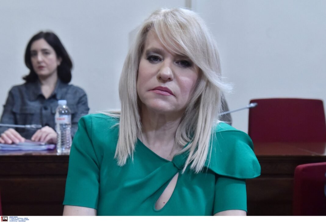 Θεοδώρα-Τζάκρη:-Αποχώρησε-από-το-κόμμα-«Δημοκράτες-Προοδευτικό-Κέντρο»-–-«Δεν-μπορώ-να-συμπορεύομαι-με-τον-Στέφανο-Κασσελάκη»