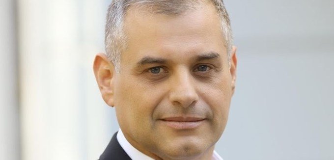 Action NPA: Ποια είναι η εταιρεία που βάζει ΑΙ σε ναυτιλία και αγώνες ταχύτητας και πατάει 