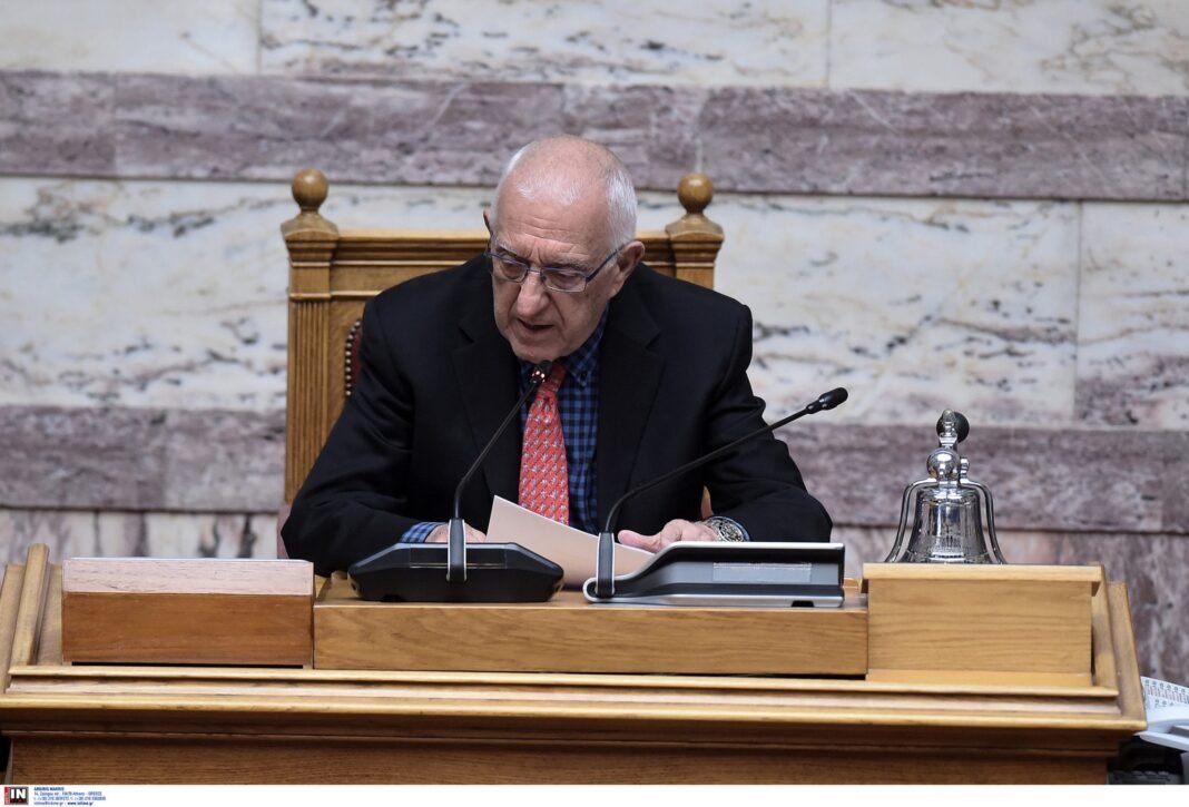 Νικήτας Κακλαμάνης για Αντώνη Σαμαρά: «Να σκεφτεί πρώτα τον εαυτό του και την ιστορία του» Νικήτας-Κακλαμάνης-για-Αντώνη-Σαμαρά:-«Να-σκεφτεί-πρώτα-τον-εαυτό-του-και-την-ιστορία-του»