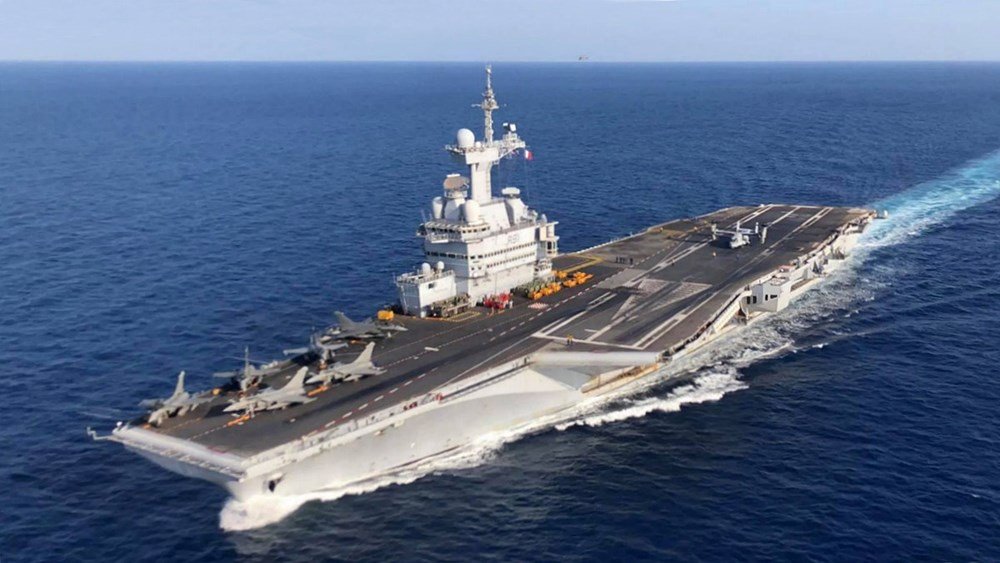 Γαλλία: Το αεροπλανοφόρο Charles-de-Gaulle αναχώρησε από τη Μέση Ανατολή και επιστρέφει στην Τουλόν Γαλλία:-Το-αεροπλανοφόρο-charles-de-gaulle-αναχώρησε-από-τη-Μέση-Ανατολή-και-επιστρέφει-στην-Τουλόν
