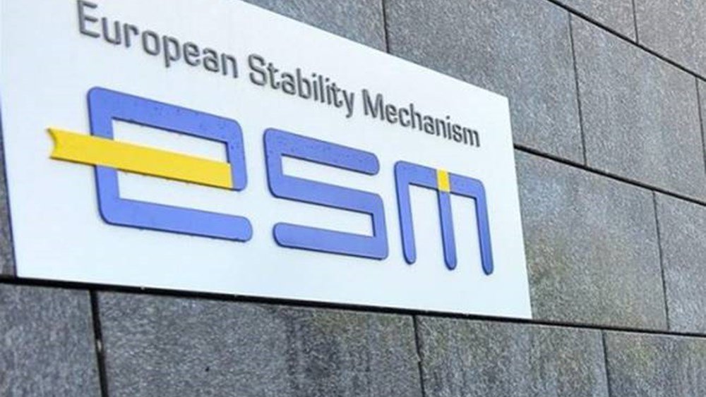 esm: Μια νέα σύγκρουση στη Μ. Ανατολή και ένα ταυτόχρονο sell off στις ΗΠΑ μπορούν να οδηγήσουν την ευρωζώνη σε ύφεση esm:-Μια-νέα-σύγκρουση-στη-Μ.-Ανατολή-και-ένα-ταυτόχρονο-sell-off-στις-ΗΠΑ-μπορούν-να-οδηγήσουν-την-ευρωζώνη-σε-ύφεση