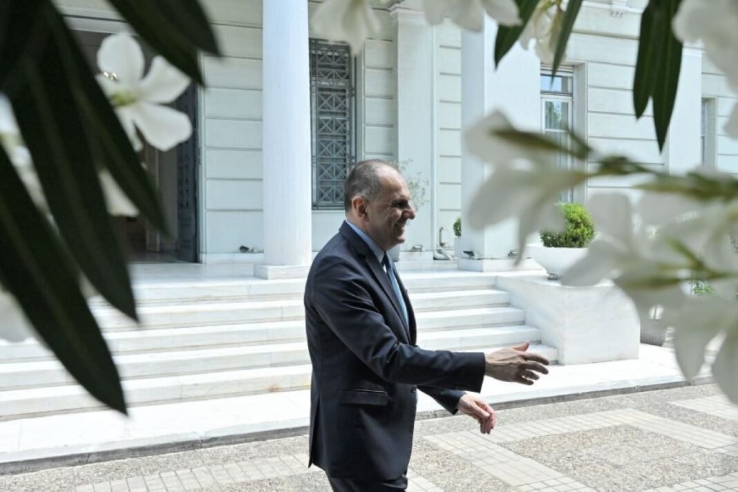 Γιώργος Γεραπετρίτης: Προτεραιότητα η ενίσχυση της οικονομικής συνεργασίας στον Εύξεινο Πόντο Γιώργος-Γεραπετρίτης:-Προτεραιότητα-η-ενίσχυση-της-οικονομικής-συνεργασίας-στον-Εύξεινο-Πόντο